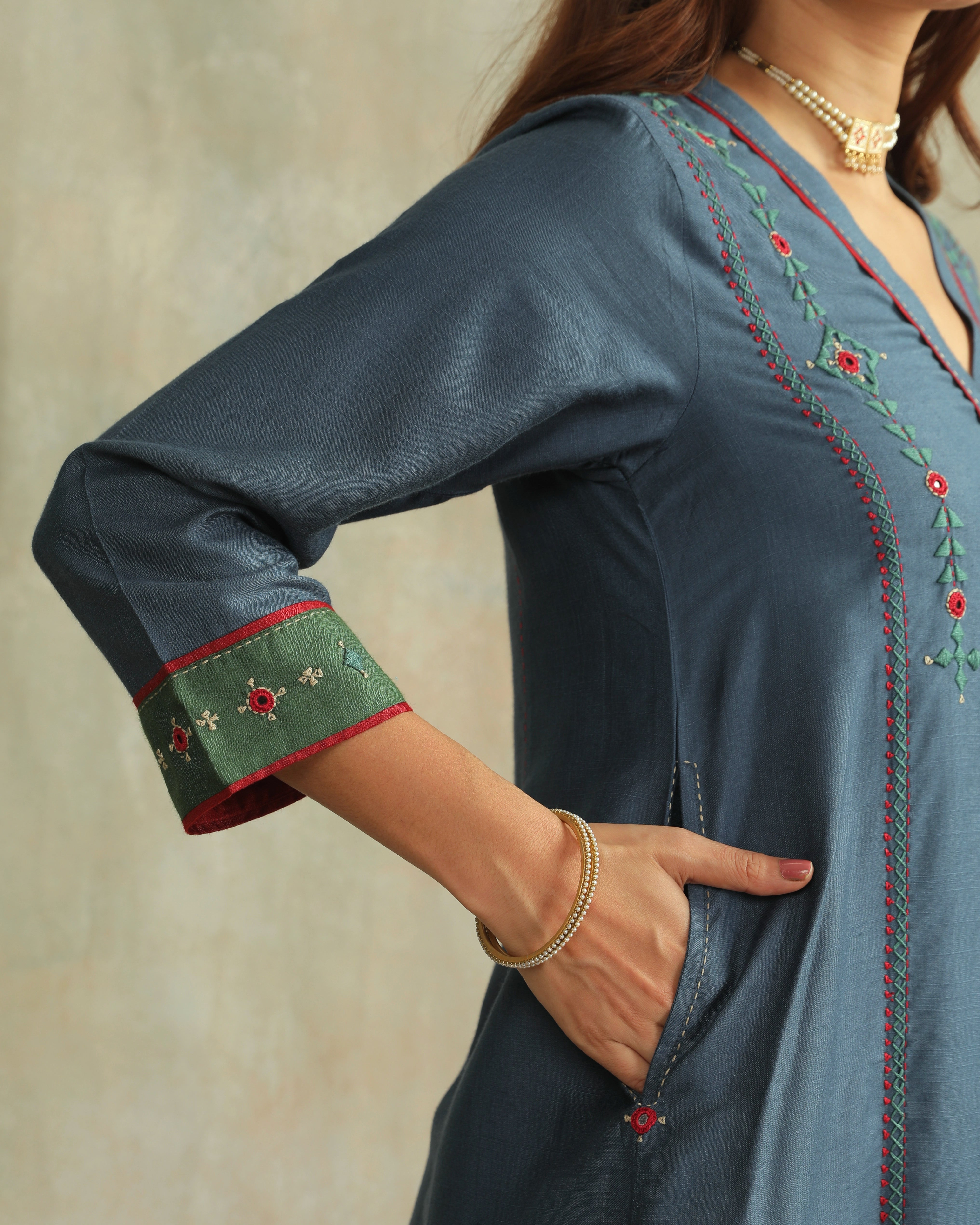 Pratha Blue V-Neck Cotton-Silk Kurta With Soof Hand Embroidery
