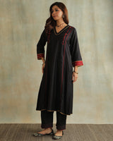 Pratha Black V-Neck Cotton-Silk Kurta With Soof Hand Embroidery