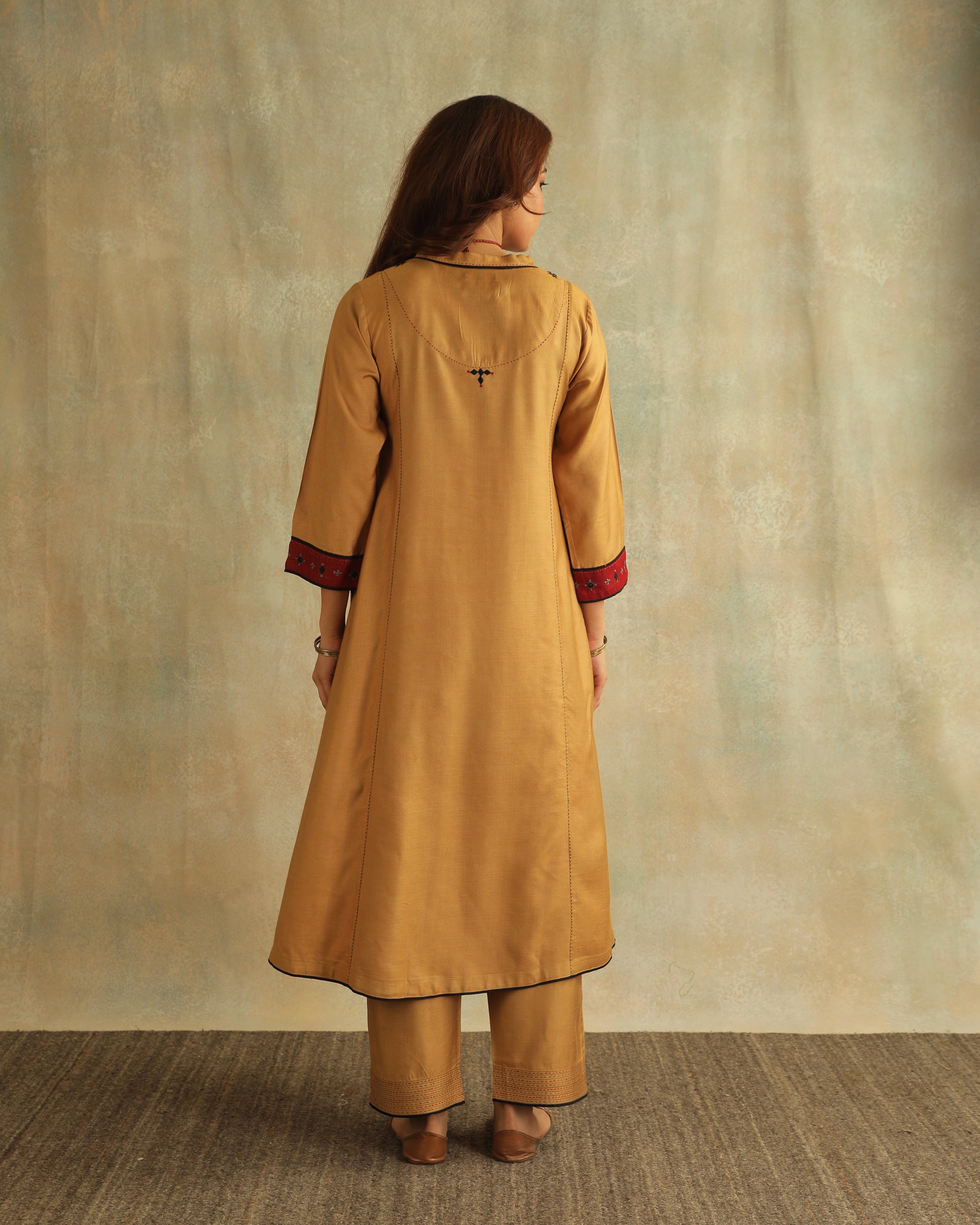 Pratha Badami V-Neck Cotton-Silk Kurta With Soof Hand Embroidery