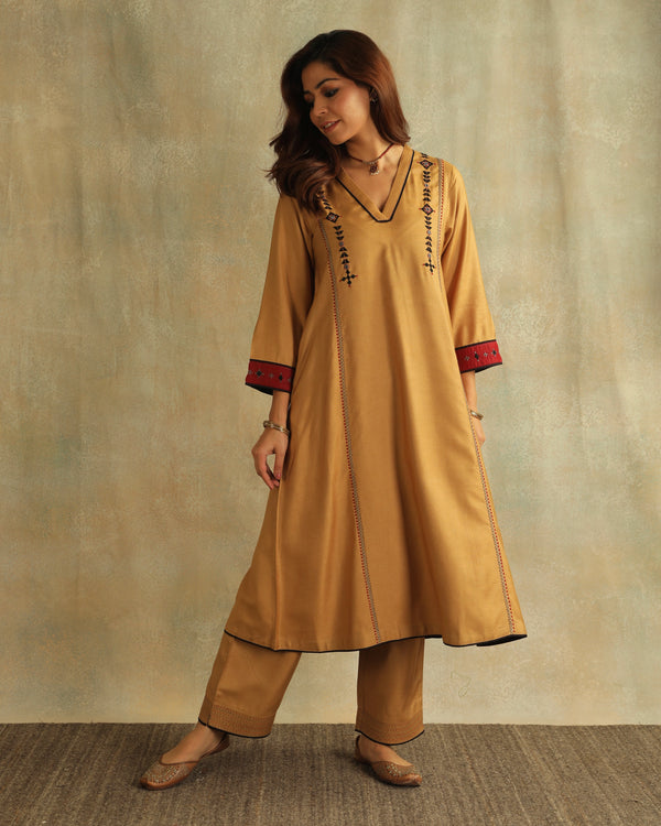 Pratha Badami V-Neck Cotton-Silk Kurta With Soof Hand Embroidery