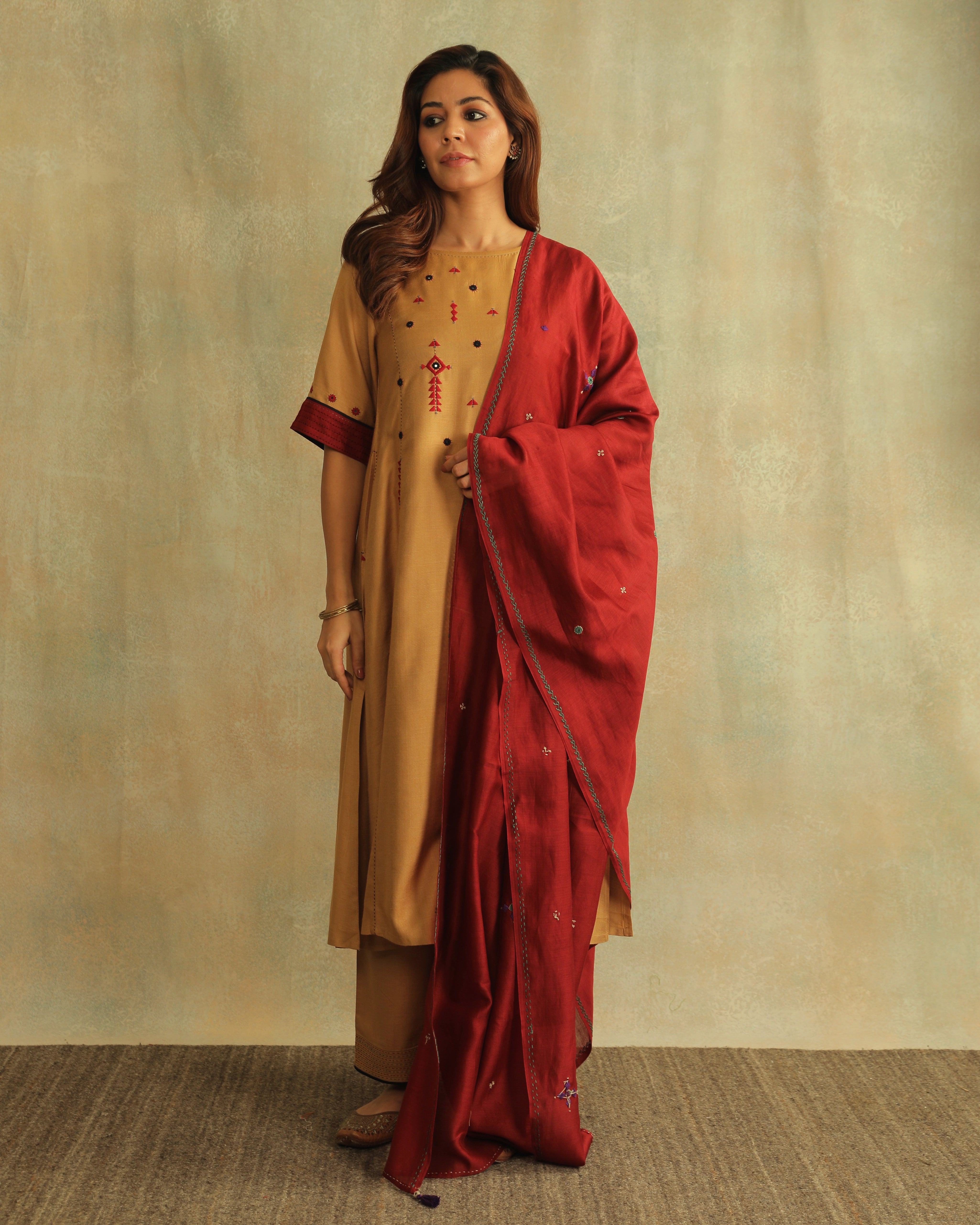 Pratha Badami Round-Neck Cotton-Silk Kurta With Soof Hand Embroidery