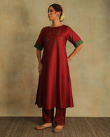 Pratha Maroon Round-Neck Cotton-Silk Kurta With Soof Hand Embroidery