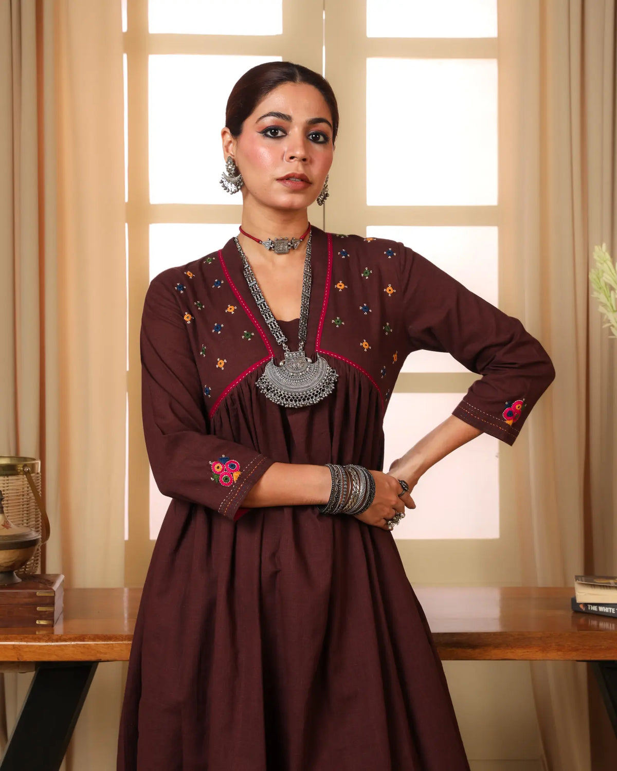 Kaanch Brown V-Neck Cotton Kurta With Pacca Hand Embroidery