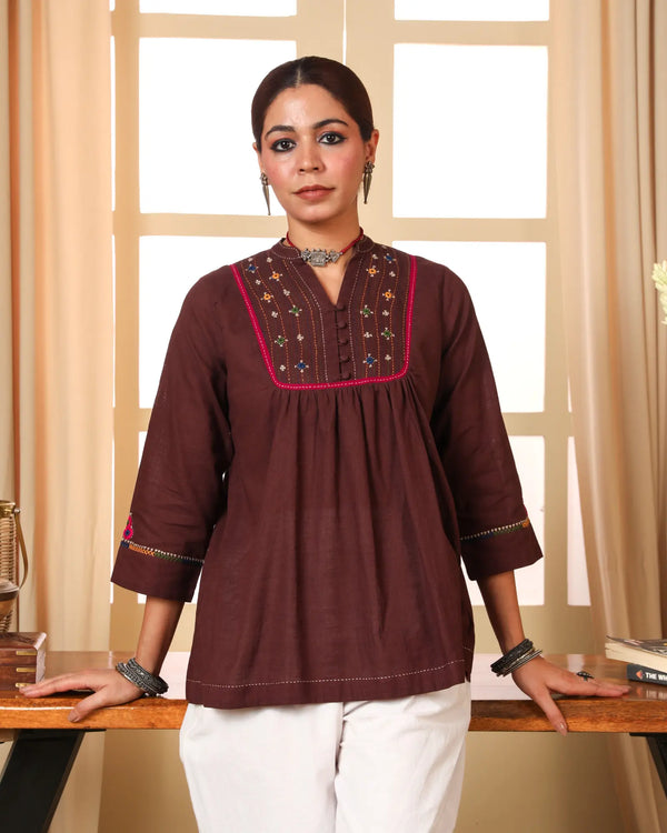 Kaanch Brown Front-Yoke Cotton Top With Pacca Hand Embroidery