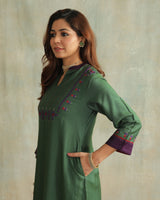 Pratha Green A-Line Cotton-Silk Kurta With Soof Hand Embroidery