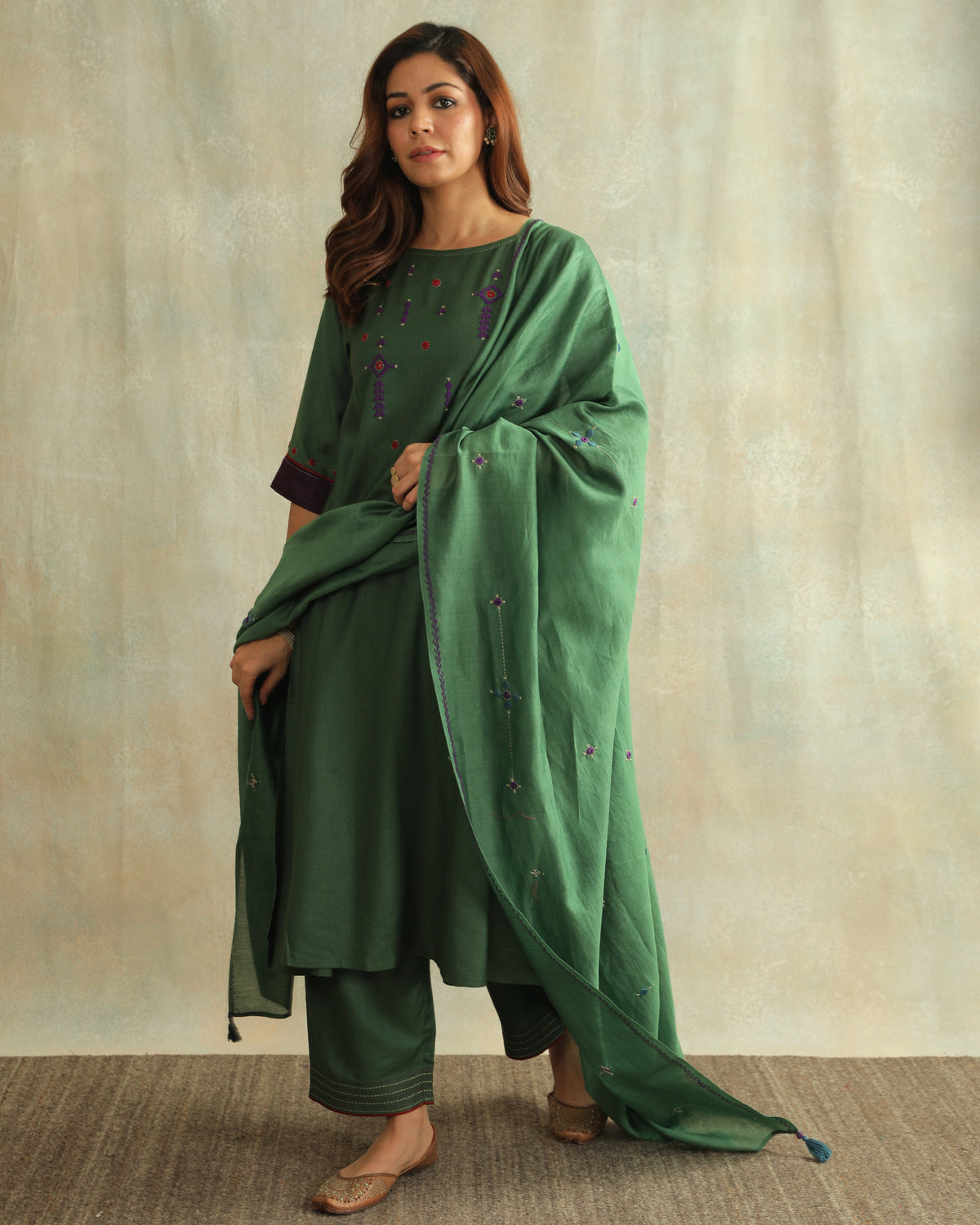 Pratha Green Chanderi Dupatta With Soof Hand Embroidery