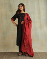 Pratha Black Round-Neck Cotton-Silk Kurta With Soof Hand Embroidery