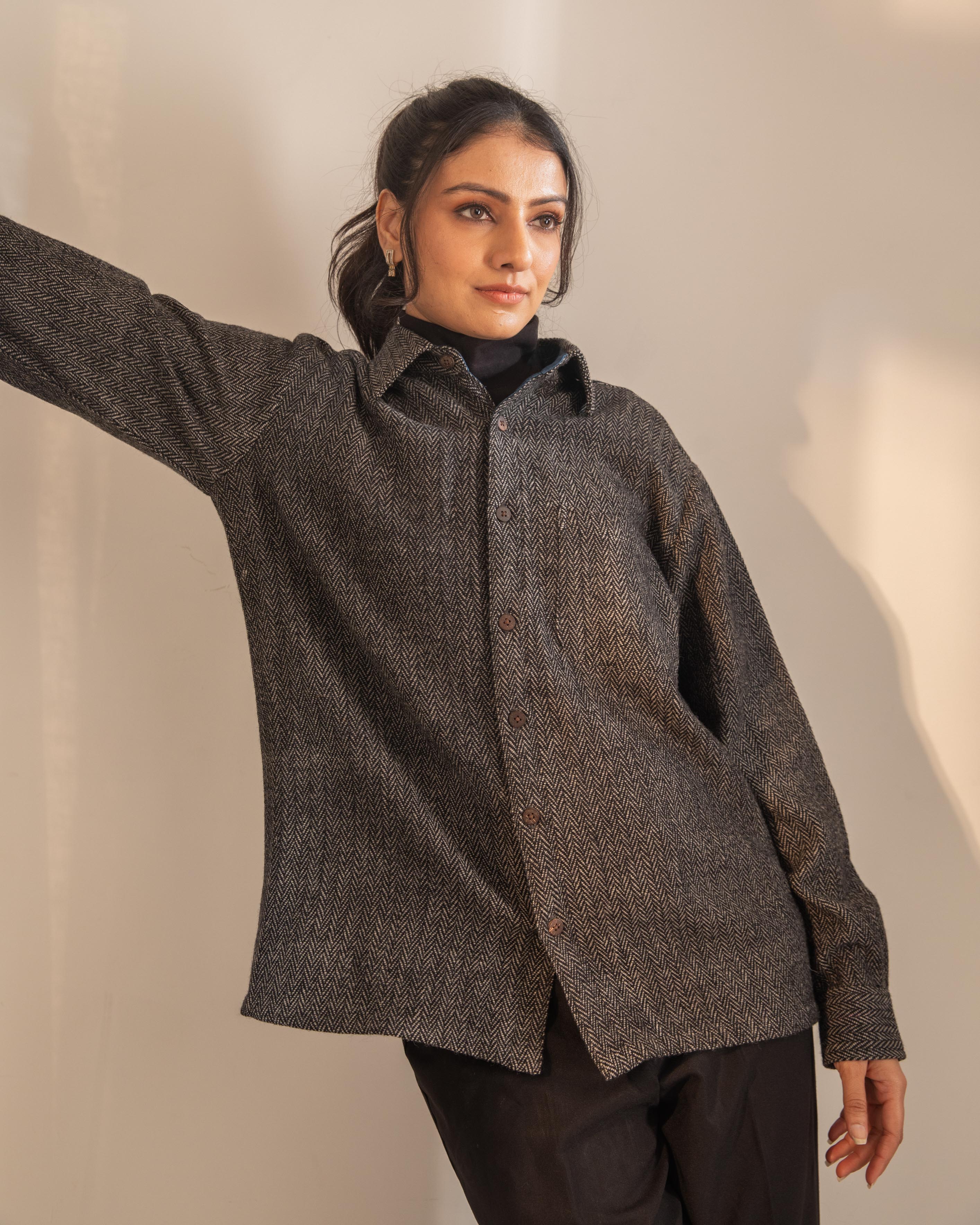 Gurez Black Unisex Handwoven Woolen Shirt