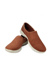 Yaar Women's Slip-on Shoes Rust