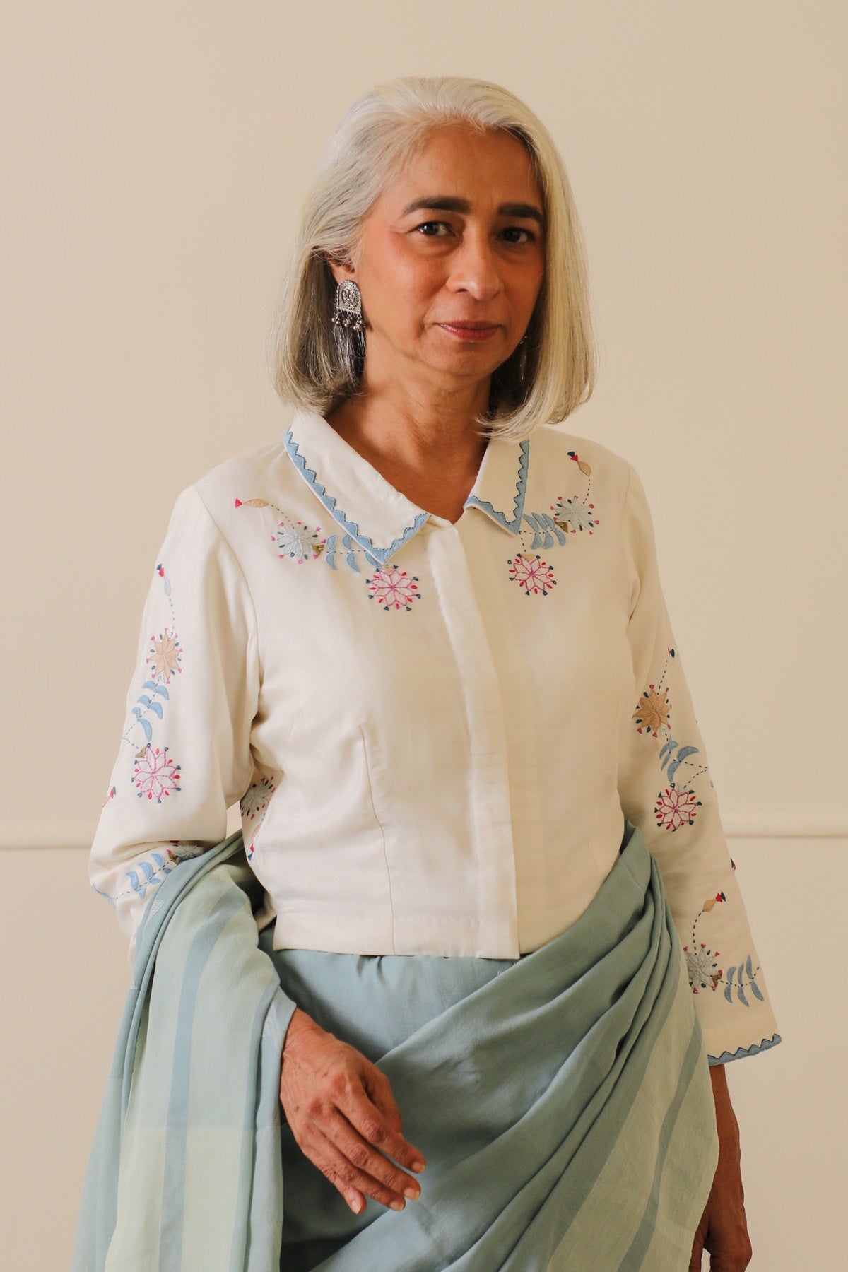 Idaya White Blouse With Pakkoh Embroidery
